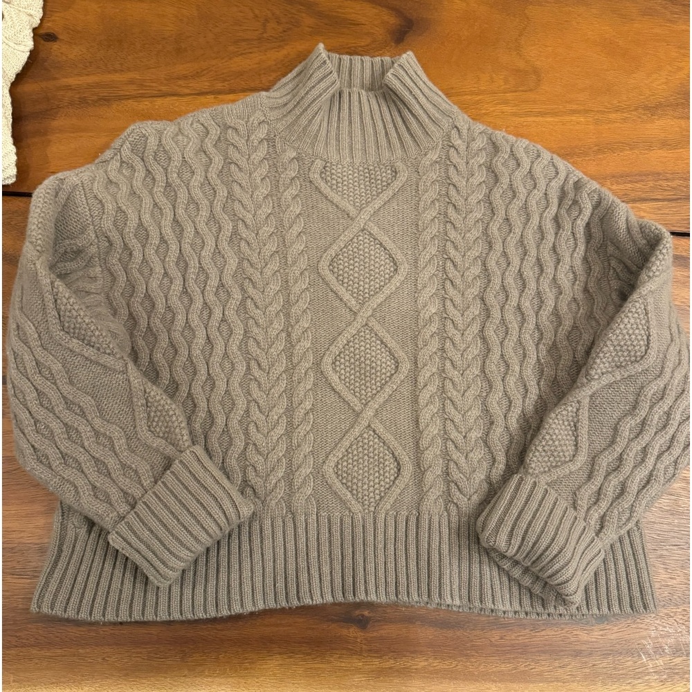 Weekend by Max Mara turtleneck sweater